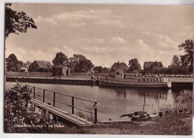 Ostseebad Prerow Dampfer im Hafen 1965